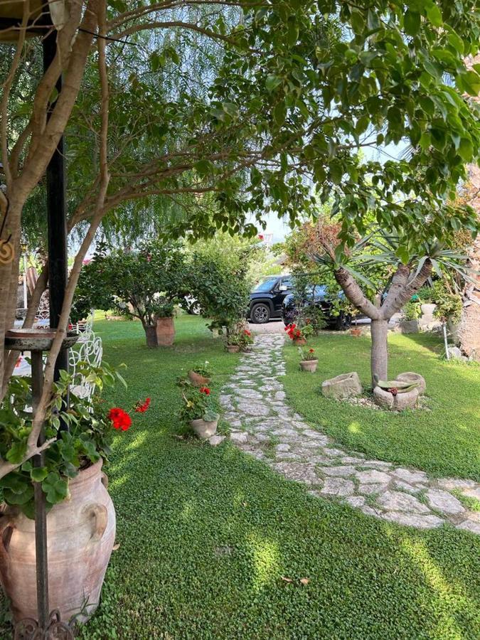 La Capanna Di Giuseppe E Maria Bed & Breakfast Taormina Exterior foto