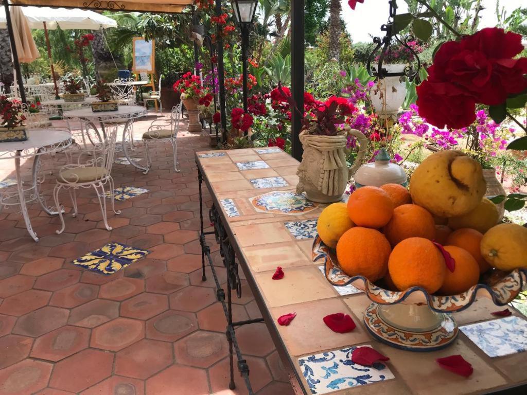 La Capanna Di Giuseppe E Maria Bed & Breakfast Taormina Exterior foto