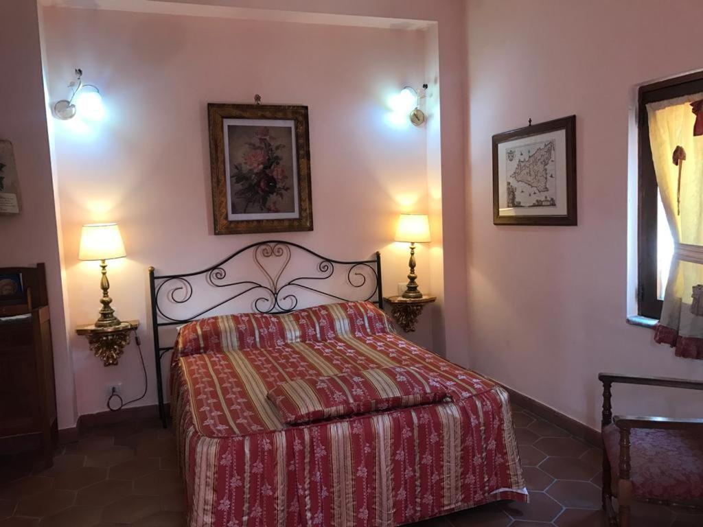 La Capanna Di Giuseppe E Maria Bed & Breakfast Taormina Exterior foto