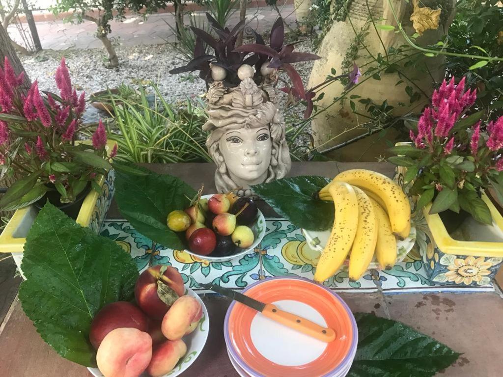 La Capanna Di Giuseppe E Maria Bed & Breakfast Taormina Exterior foto