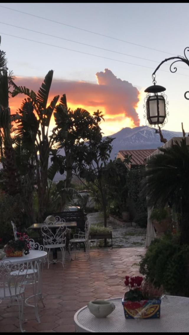 La Capanna Di Giuseppe E Maria Bed & Breakfast Taormina Exterior foto
